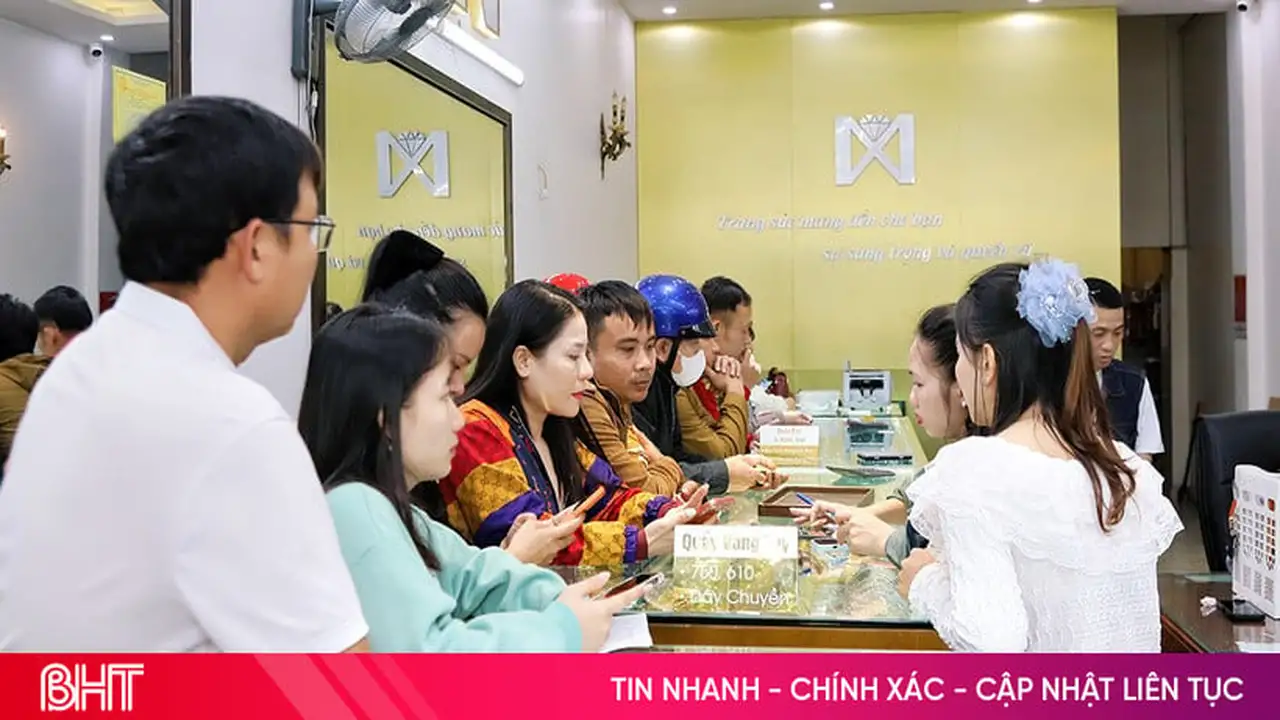 تراجع أسعار الذهب وسط تصاعد حدة الصراع بين الولايات المتحدة وإيران